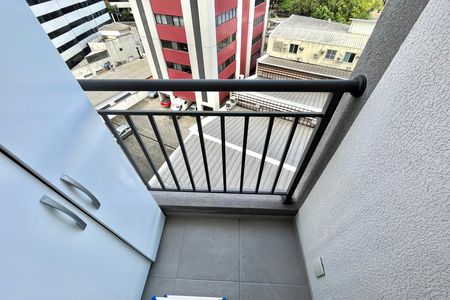 Varanda de kitnet/studio para alugar com 1 quarto, 26m² em Mirandópolis, São Paulo