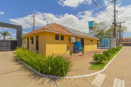 Casa de condomínio à venda com 45m², 2 quartos e 1 vaga Casa de condomínio à venda com 45m², 2 quartos e 1 vagaÁrea comum - Salão de festas