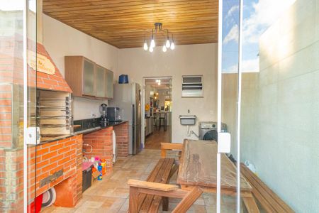 Casa de condomínio à venda com 45m², 2 quartos e 1 vaga Casa de condomínio à venda com 45m², 2 quartos e 1 vagaVaranda gourmet
