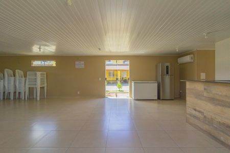 Casa de condomínio à venda com 45m², 2 quartos e 1 vaga Casa de condomínio à venda com 45m², 2 quartos e 1 vagaÁrea comum - Salão de festas
