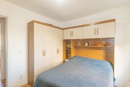 Casa de condomínio à venda com 45m², 2 quartos e 1 vaga Casa de condomínio à venda com 45m², 2 quartos e 1 vagaQuarto 2