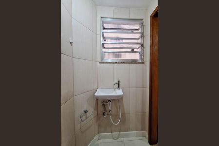 Apartamento para alugar com 27m², 1 quarto e sem vaga Apartamento para alugar com 27m², 1 quarto e sem vagaBanheiro