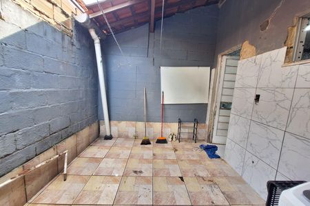 Casa para alugar com 60m², 2 quartos e 2 vagas Casa para alugar com 60m², 2 quartos e 2 vagasÁrea de Serviço