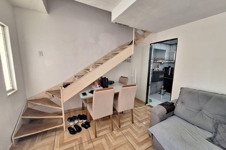 Sala de casa para alugar com 2 quartos, 60m² em Chácaras Arcampo, Duque de Caxias