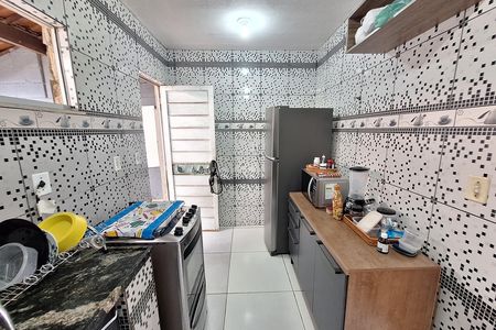 Casa para alugar com 60m², 2 quartos e 2 vagas Casa para alugar com 60m², 2 quartos e 2 vagasCozinha