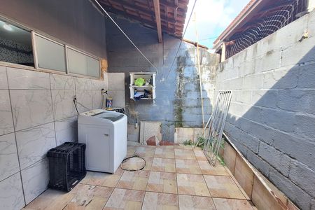 Casa para alugar com 60m², 2 quartos e 2 vagas Casa para alugar com 60m², 2 quartos e 2 vagasÁrea de Serviço