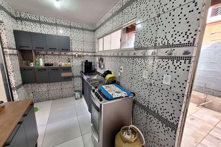 Casa para alugar com 60m², 2 quartos e 2 vagas Casa para alugar com 60m², 2 quartos e 2 vagasCozinha