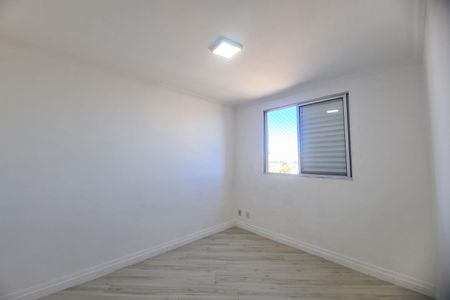 Quarto 2 de apartamento para alugar com 2 quartos, 44m² em Vila Ema, São Paulo
