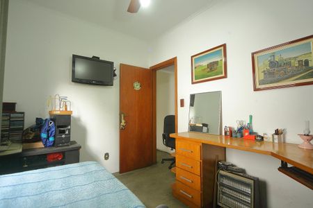Casa à venda com 228m², 3 quartos e 2 vagasQuarto 3