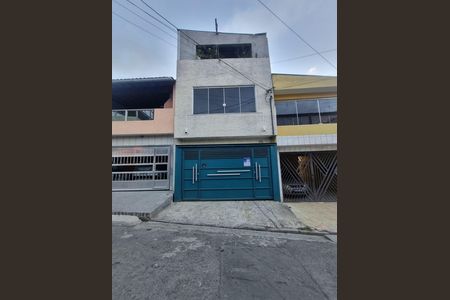 Casa para alugar com 110m², 2 quartos e 1 vagaFachada