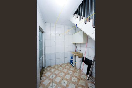 Casa para alugar com 110m², 2 quartos e 1 vagaÁrea de Serviço