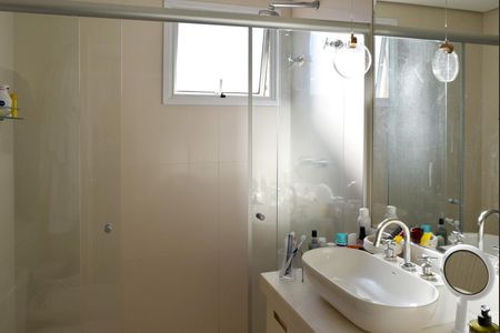 Apartamento para alugar com 181m², 3 quartos e 3 vagasBanheiro da Suíte 1