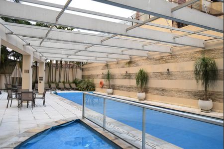 Apartamento para alugar com 181m², 3 quartos e 3 vagasPiscina
