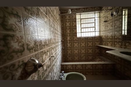 Apartamento à venda com 125m², 3 quartos e 1 vaga Apartamento à venda com 125m², 3 quartos e 1 vagaBanheiro Suíte