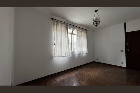 Apartamento à venda com 125m², 3 quartos e 1 vaga Apartamento à venda com 125m², 3 quartos e 1 vagaSala