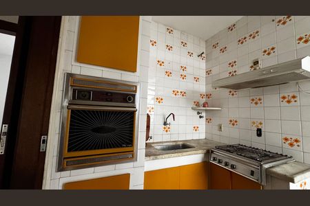 Apartamento à venda com 125m², 3 quartos e 1 vaga Apartamento à venda com 125m², 3 quartos e 1 vagaCozinha