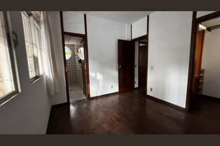 Apartamento à venda com 125m², 3 quartos e 1 vaga Apartamento à venda com 125m², 3 quartos e 1 vagaSuíte