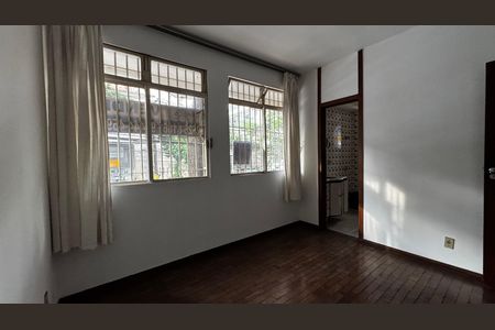 Apartamento à venda com 125m², 3 quartos e 1 vaga Apartamento à venda com 125m², 3 quartos e 1 vagaSuíte