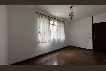 Apartamento à venda com 125m², 3 quartos e 1 vaga Apartamento à venda com 125m², 3 quartos e 1 vagaSala