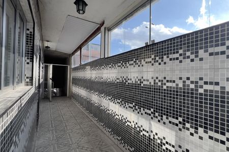 Casa para alugar com 120m², 3 quartos e 1 vaga Casa para alugar com 120m², 3 quartos e 1 vagaÁrea de Serviço