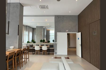 Apartamento à venda com 50m², 1 quarto e 1 vaga Apartamento à venda com 50m², 1 quarto e 1 vagaÁrea comum - Salão de festas
