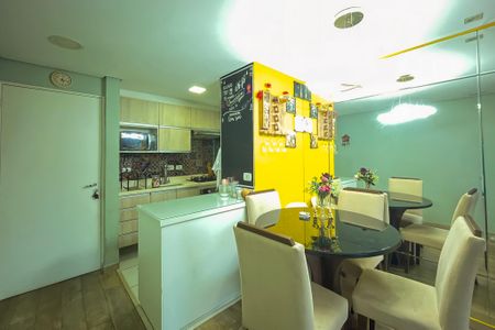 Sala de apartamento à venda com 2 quartos, 42m² em Jardim Celeste, São Paulo