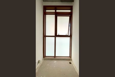 Apartamento à venda com 90m², 1 quarto e 1 vagaLavabo