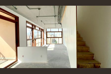 Apartamento à venda com 90m², 1 quarto e 1 vagaSala