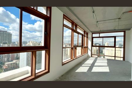 Apartamento à venda com 90m², 1 quarto e 1 vagaSuite