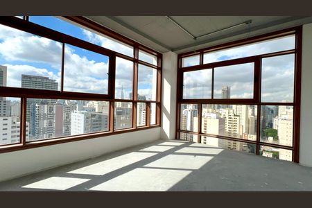 Apartamento à venda com 90m², 1 quarto e 1 vagaSuite
