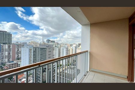 Apartamento à venda com 90m², 1 quarto e 1 vagaVaranda