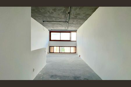 Apartamento à venda com 84m², 1 quarto e 1 vagaSuite