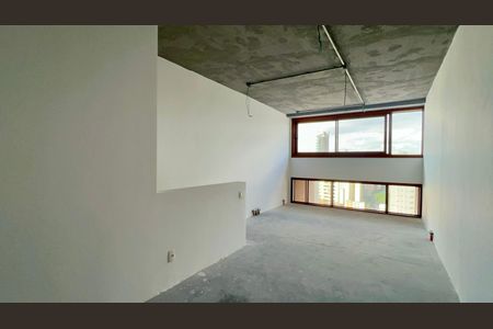 Apartamento à venda com 84m², 1 quarto e 1 vagaSuite