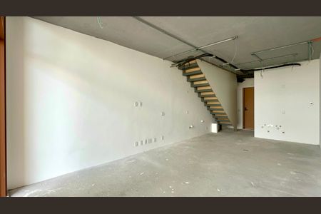 Apartamento à venda com 84m², 1 quarto e 1 vagaSala