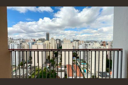 Apartamento à venda com 84m², 1 quarto e 1 vagaVaranda