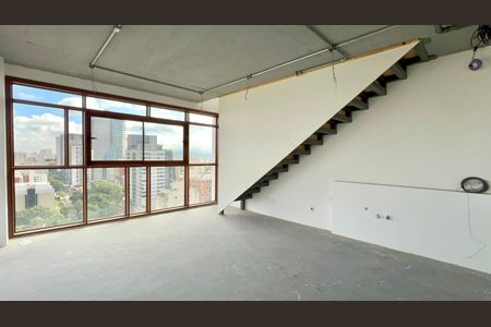 Apartamento à venda com 68m², 1 quarto e 1 vagaSala