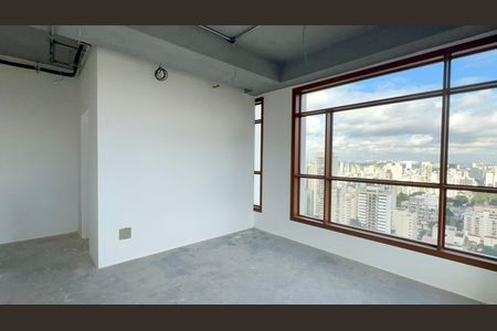 Apartamento à venda com 68m², 1 quarto e 1 vagaSuite