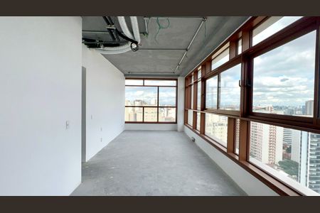 Apartamento à venda com 136m², 2 quartos e 2 vagasSuíte 1