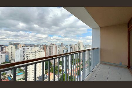 Apartamento à venda com 136m², 2 quartos e 2 vagasVaranda