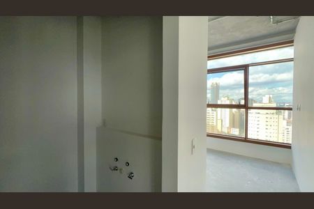 Apartamento à venda com 136m², 2 quartos e 2 vagasSuíte 2