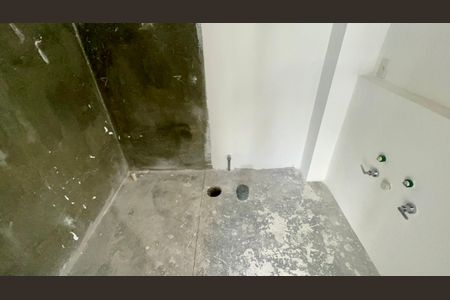 Apartamento à venda com 136m², 2 quartos e 2 vagasBanheiro da Suíte 2
