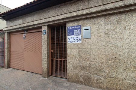 Fachada de casa à venda com 5 quartos, 217m² em Jardim Brasil (zona Norte), São Paulo