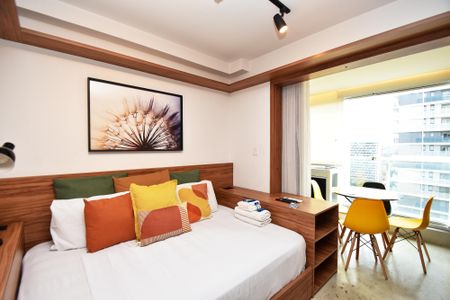 Studio à venda com 27m², 1 quarto e 1 vagaSala / quarto