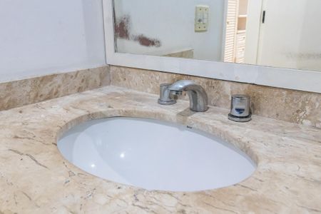 Apartamento para alugar com 170m², 3 quartos e 3 vagasBanheiro da Suíte 3