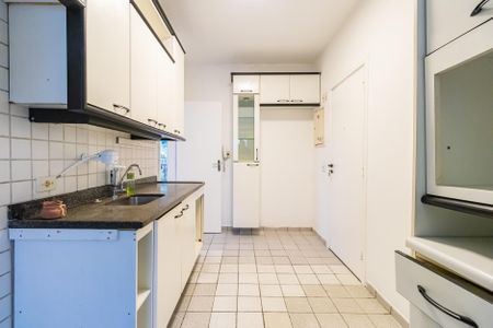 Apartamento para alugar com 170m², 3 quartos e 3 vagasCozinha