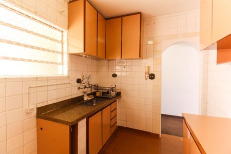 Apartamento para alugar com 76m², 2 quartos e 1 vaga Apartamento para alugar com 76m², 2 quartos e 1 vagaCozinha