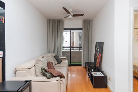 Sala de apartamento para alugar com 2 quartos, 48m² em Cidade Monções, São Paulo