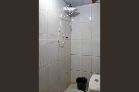 Banheiro de kitnet/studio para alugar com 1 quarto, 26m² em Centro, Niterói