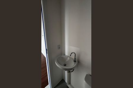 Apartamento para alugar com 39m², 2 quartos e 1 vaga Apartamento para alugar com 39m², 2 quartos e 1 vagaBanheiro