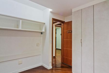 Apartamento à venda com 103m², 3 quartos e 2 vagasQuarto 1